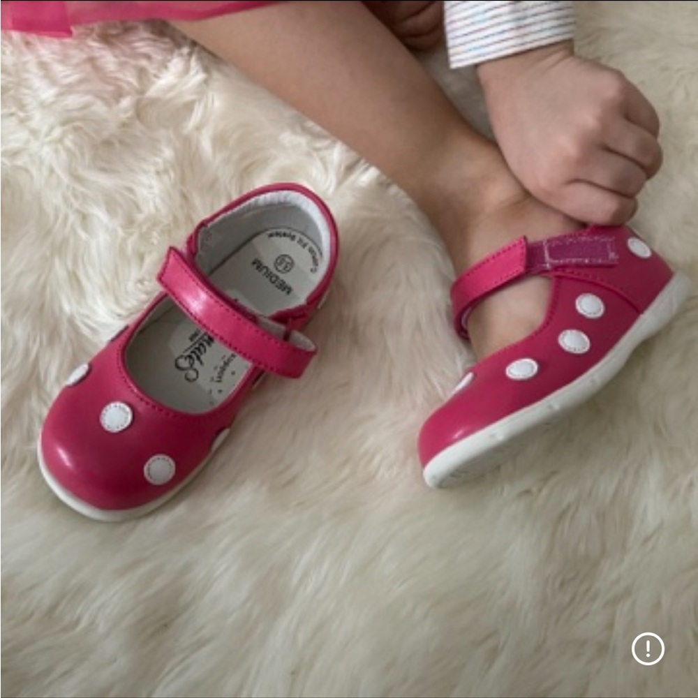 🆕 FootMates Dottie Shoes